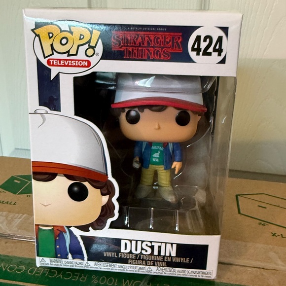 Funko Pop Stranger Things- Dustin - Picture 1 of 2